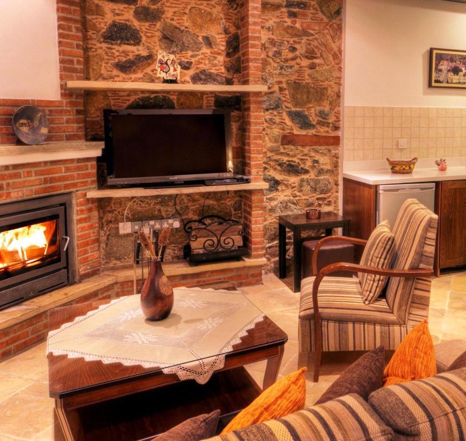 Archontiko I Misirlou Guest House Kalopanagiotis Ngoại thất bức ảnh